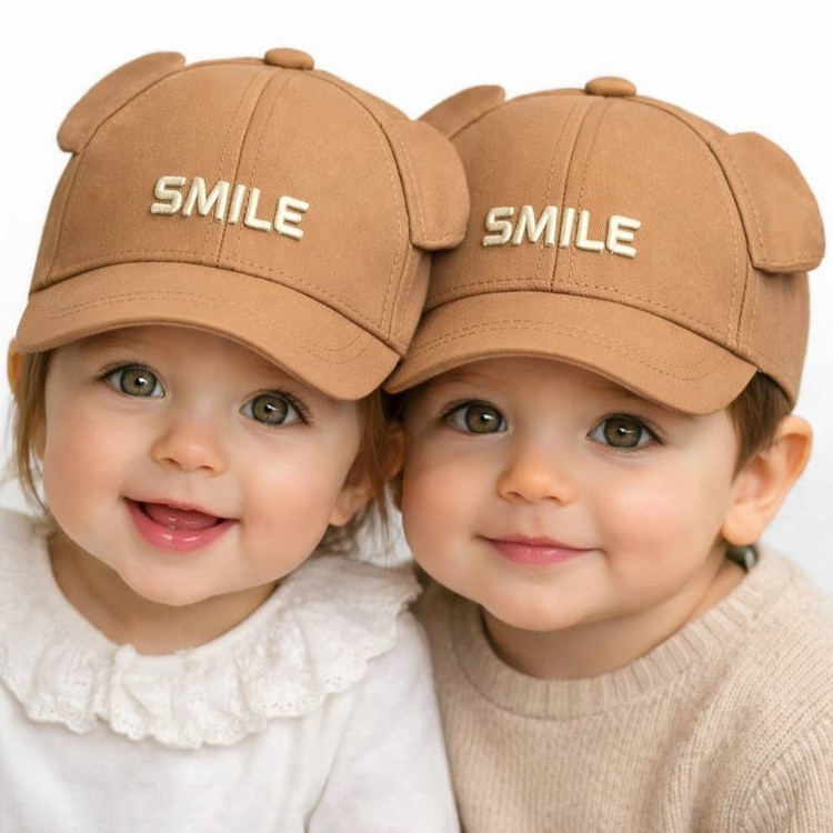 کلاه نقابدار بچگانه گوشدار طرح SMILE (جنس مخمل سوئیت – رنگ نسکافهای/کاراملی)