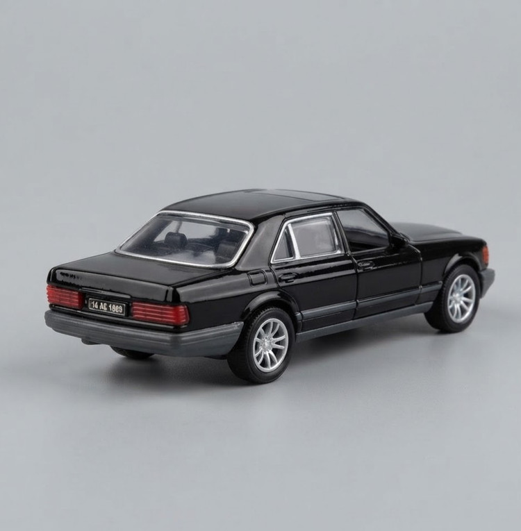 ماکت ماشین فلزی مرسدس بنز کلاسیک (W126)